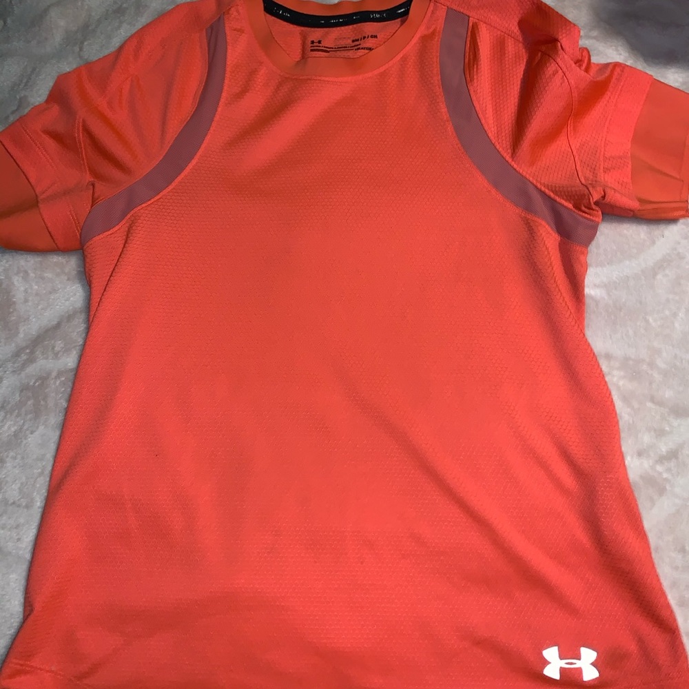 Under armor workout shirt
